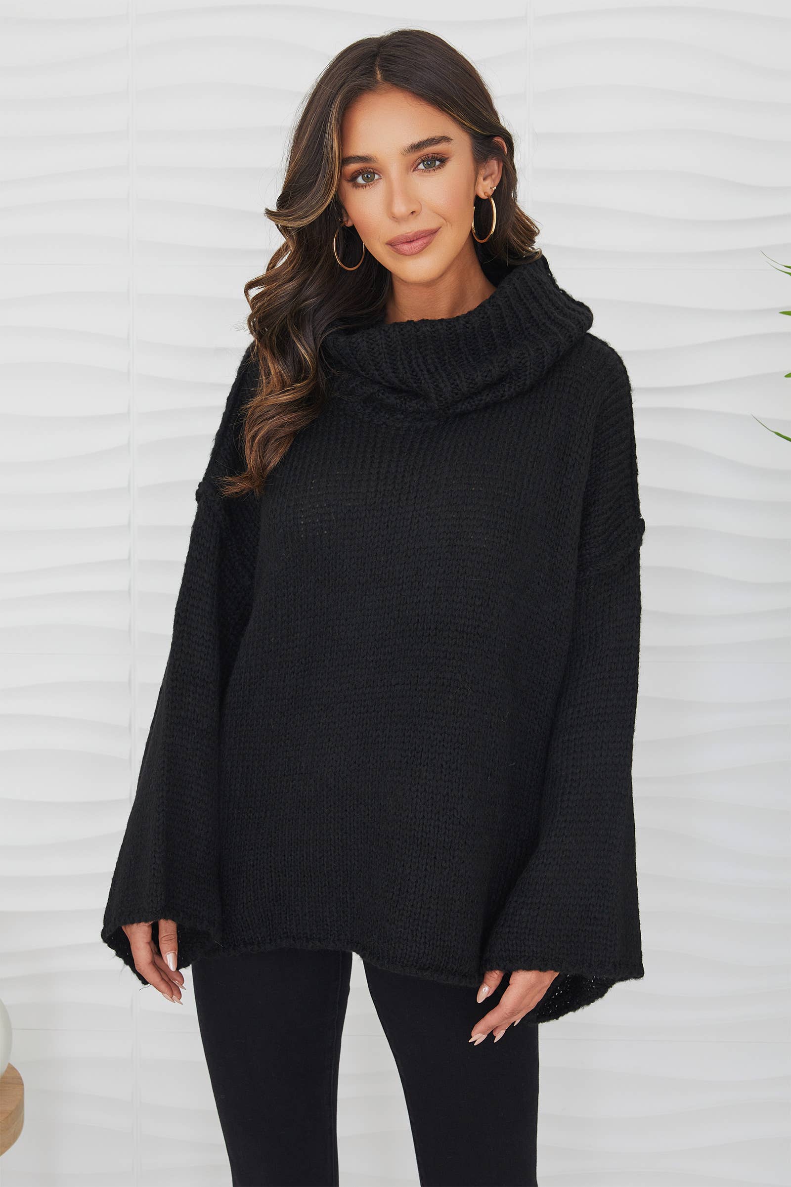 MILIO MILANO - CHUNKY OVERSIZED TURTLENECK SWEATER (72310-BLACK)